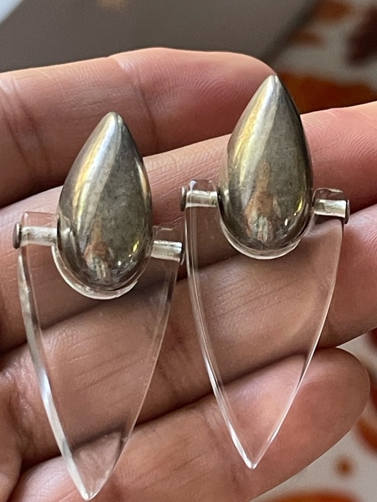 Rare Beautiful Pair of Vintage 1980s BAYANIHAN Sterling Silver & Lucite Earrings - Picture 8 of 9